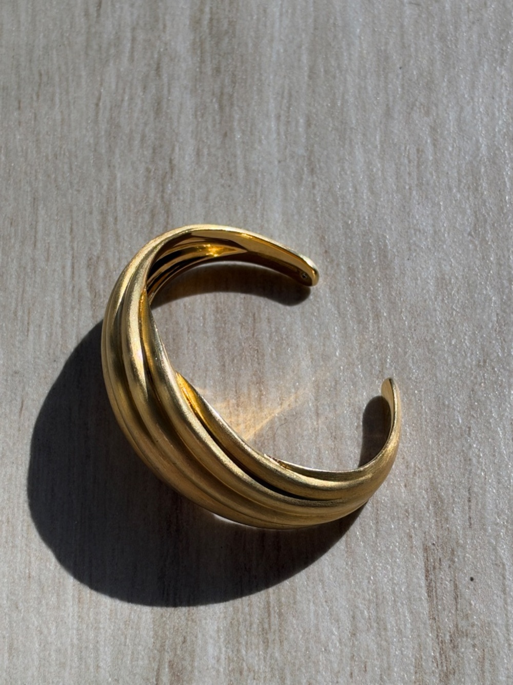 Dean Davidson - Forme Cuff - Picture 4 of 10